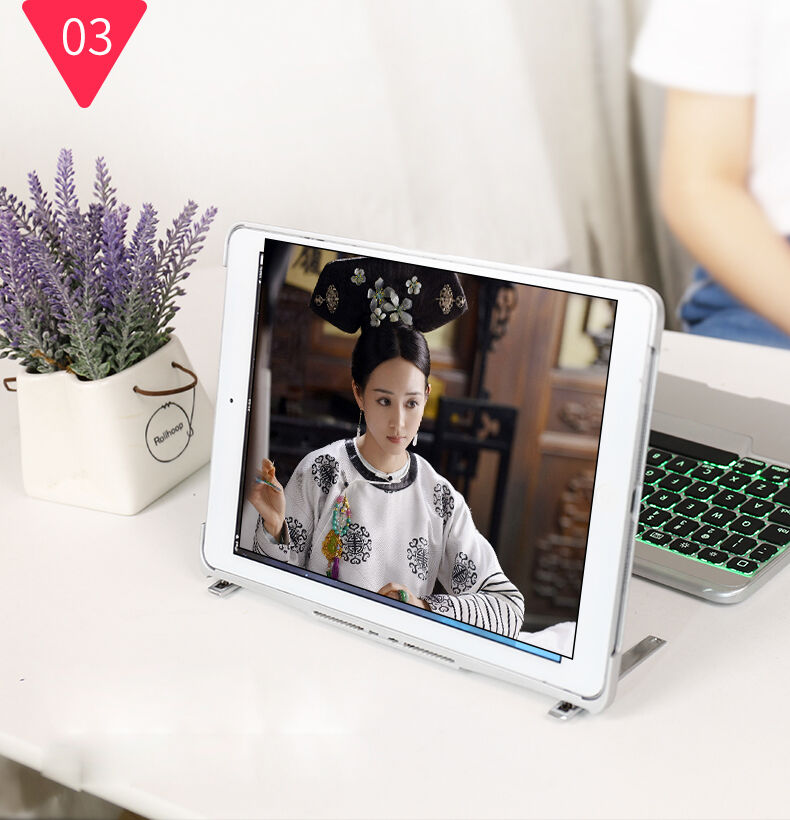 Rozkladacie puzdro s klávesnicou pre iPad 9,7
