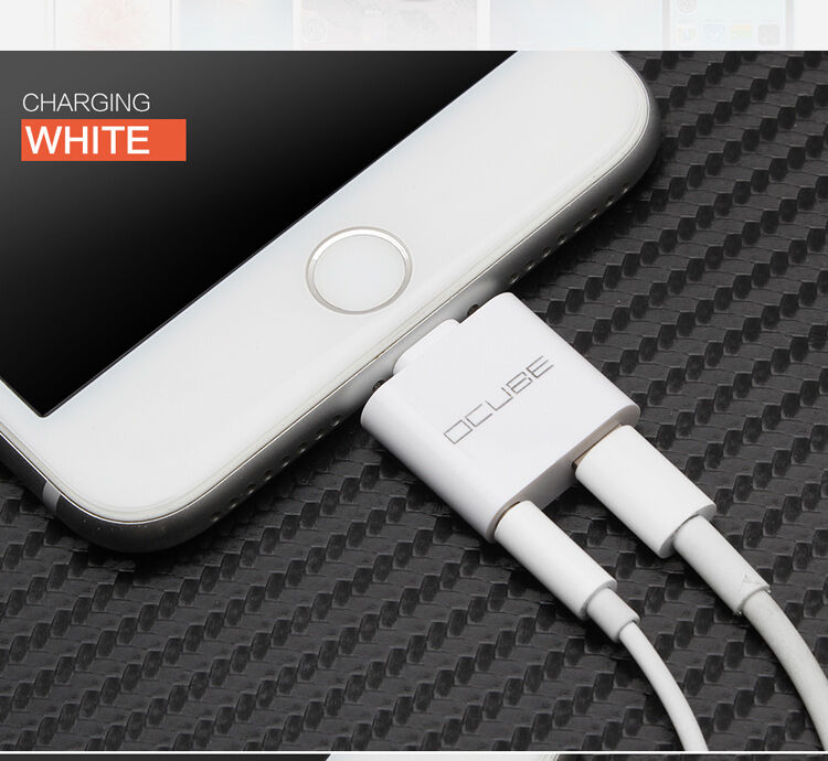 OCUBE 2v1 redukcia Lightning na 3,5&nbsp;mm port a&nbsp;Lightning pre Apple iPhone – čierna