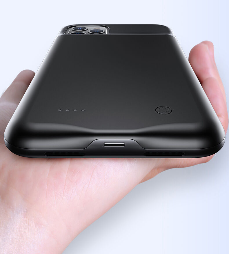Usams kryt s batériou 4500 mAh pre iPhone 11 - čierny
