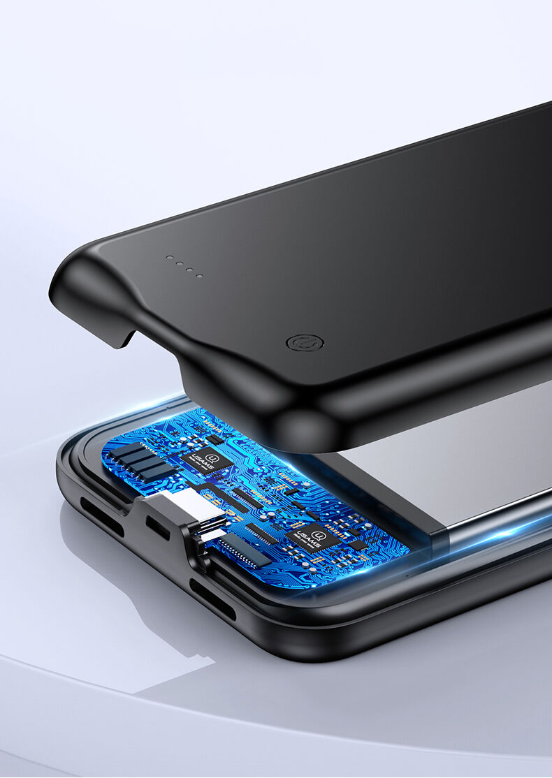 Usams kryt s batériou 4500 mAh pre iPhone 11 - čierny