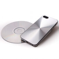 Plastový kryt s CD povrchom pre iPhone 5 / 5S / SE (2016) – strieborný