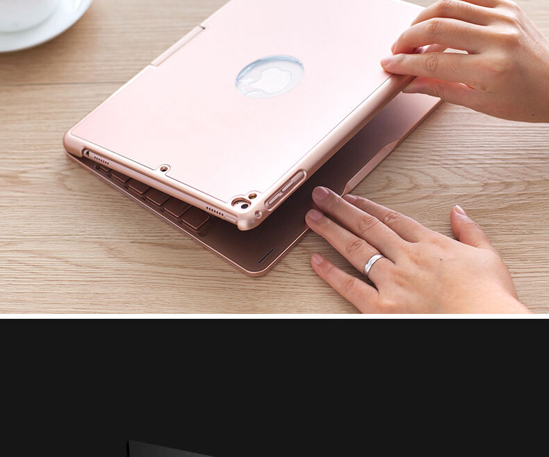 Otočné puzdro s klávesnicou pre iPad 9,7