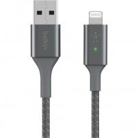 BELKIN Boost Charge LED opletený dátový a nabíjací kábel USB-A 2.0 / Lightning pre iPhone / iPad / iPod / AirPods - 1,2 m - strieborný