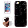 Ochranný plastový kryt pre iPhone 5 / 5S / SE (2016) – čierny mramor