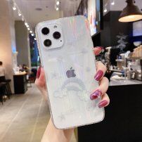 Mäkký meňavý kryt so striebornými hviezdami a oblakmi pre iPhone 11 Pro Max - transparentný