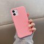 Silikónový kryt s vrkočovým vzorom pre iPhone 13 Pro - ružový
