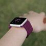 Kovový remienok milánsky ťah pre Apple Watch Ultra 49mm / 46mm / 45mm / 44mm / 42mm - fialový