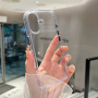 Lesklý priehľadný obal pre iPhone 17 - číry
