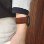 Semišový magnetický remienok pre Apple Watch 42mm / 41mm / 40mm / 38mm - tmavohnedý