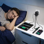 USAMS CC334 GaN univerzálny cestovný adaptér s portmi 3x USB-C / USB-A a výsuvnými zástrčkami - 100 - čierny