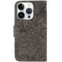 Flipové púzdro so vzorom čipky pre iPhone 14 Pro Max - hnedé