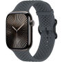 xDfind dierovaný silikónový remienok pre Apple Watch 42mm / 41mm / 40mm / 38mm - tmavosivý