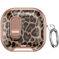Obal s leopardím vzorom, zapínaním a karabínou pre AirPods 4 / 5 - hnedý