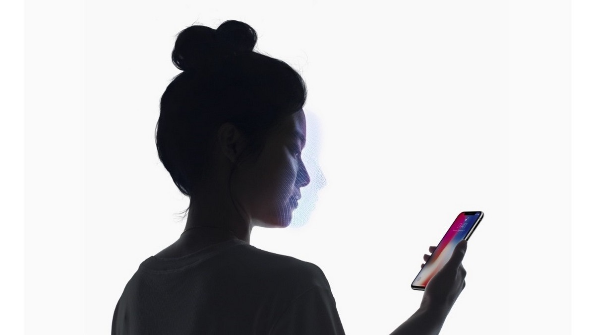 Face ID bude aj naďalej rozpoznávať len majiteľa iPhonu