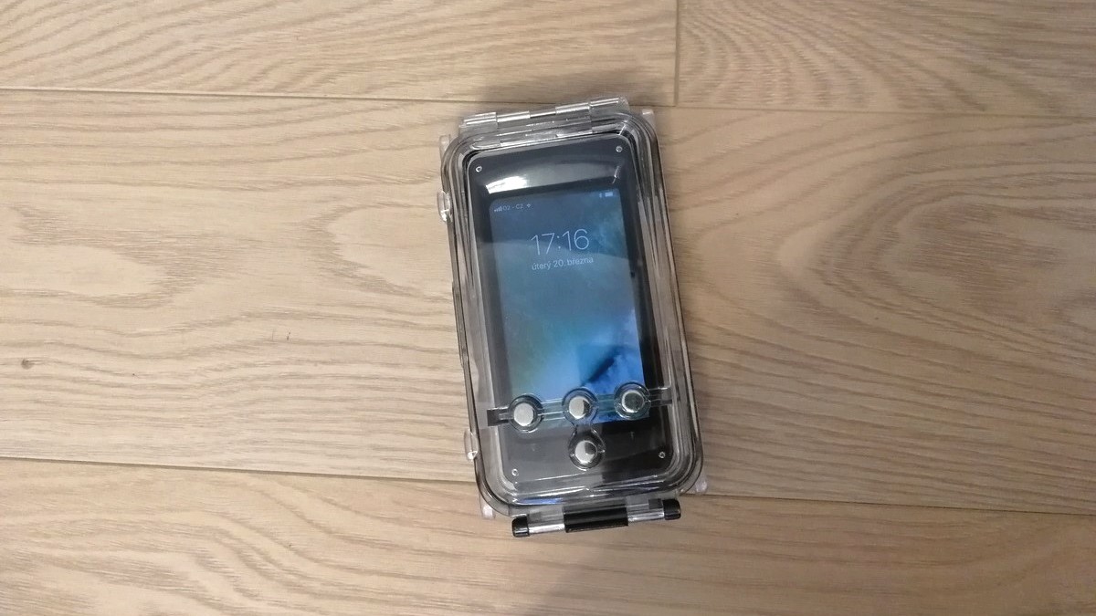 Vyskúšali sme: IPX8 Vodotesné puzdro na iPhone do 40 metrov