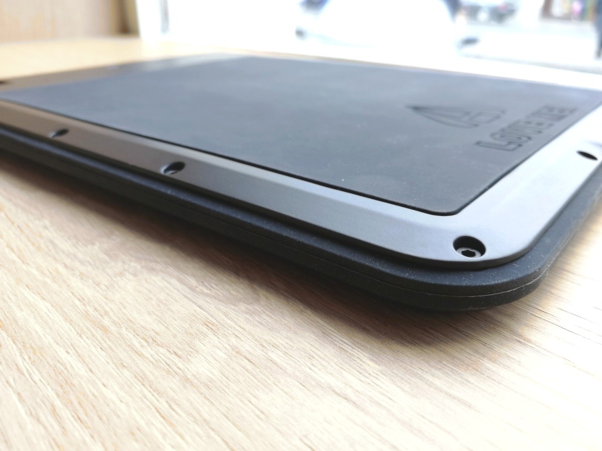 Vysoko odolný obal pre iPad 9.7" 2017