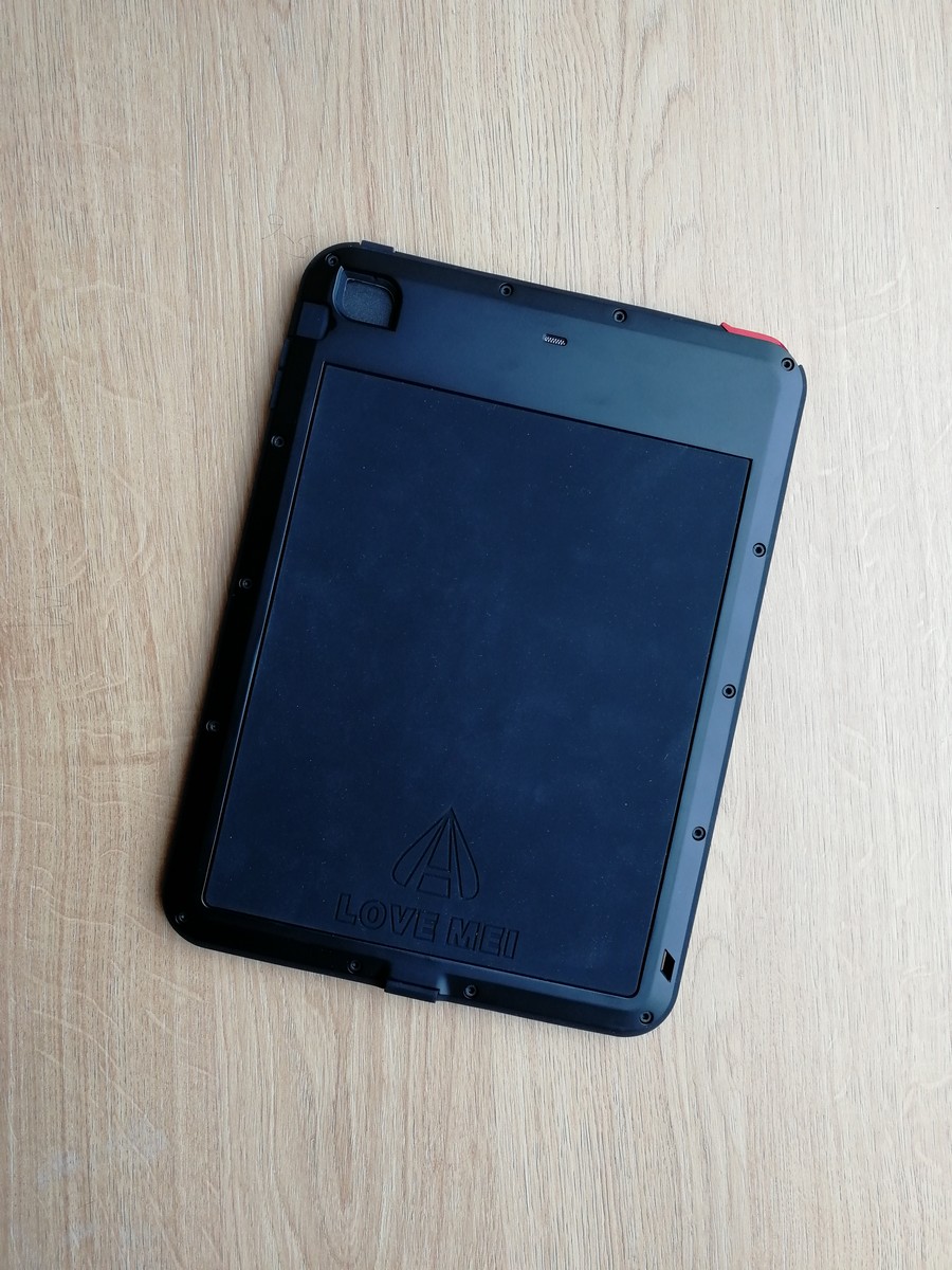 Vysoko odolný obal na iPad Air - zozadu