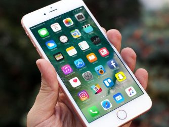iPhone - prvné nastavenie