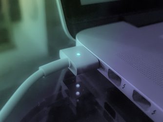 Jak zjistit stav baterie v MacBooku