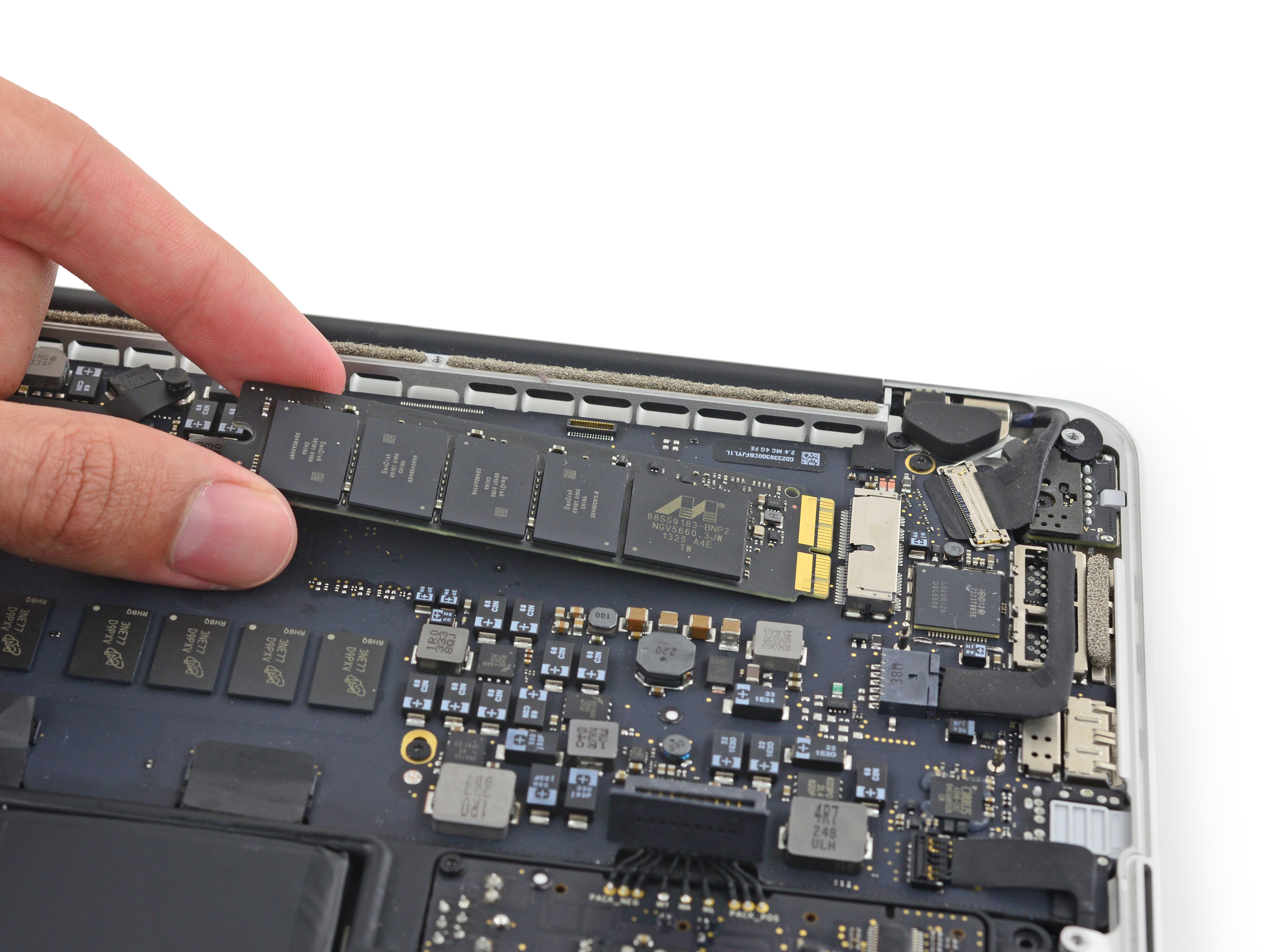 Ako aktivovať TRIM na MacBooku? Starajte sa o váš SSD disk!