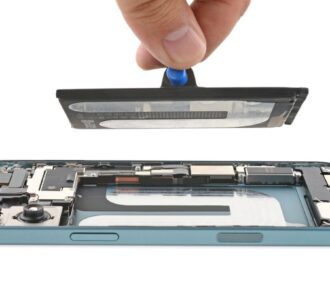 iPhone 16 výrazne uľahčuje výmenu batérie! Ako to Apple dosiahol?
