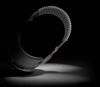Spoločnosť Apple údajne začala vyrábať druhú generáciu zariadenia Vision Pro. Čo môžeme očakávať od&nbsp;jeho nástupcu?
